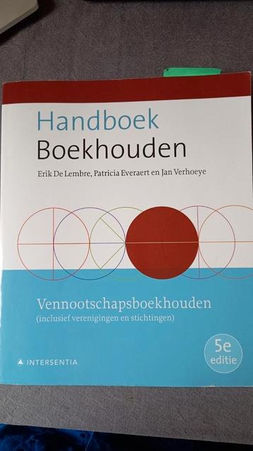 Handboek boekhouden - vennootschapsboekhouden beschikbaar voor biedingen