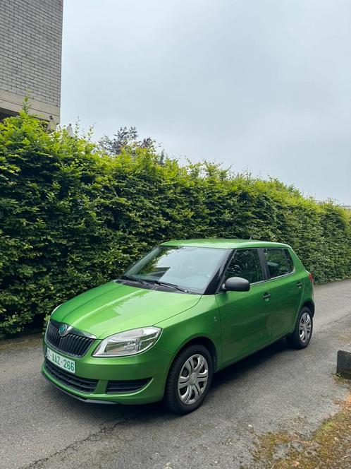 Skoda Fabia 1.2 diesel van 2010 met 128.000KM met GARANTIE, Autos, Skoda, Entreprise, Achat, Fabia, Vitres électriques, Diesel