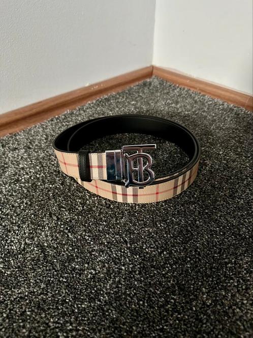 Ceinture Burberry Check TB double face, Vêtements | Hommes, Ceintures, Comme neuf, Ceinture, 105 à 115 cm, Autres couleurs, Cuir véritable