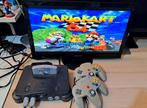 Nintendo 64 met 2 controllers en het mariokart-spel, Games en Spelcomputers, Spelcomputers | Nintendo 64, Ophalen of Verzenden
