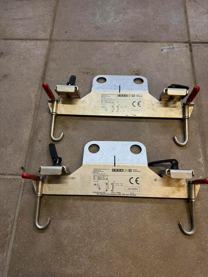Supports de montage Creadis Velux, Bricolage & Construction, Serrurerie de bâtiment & Dispositif de fermeture, Comme neuf, Enlèvement