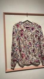 Blouse, Enlèvement, Porté