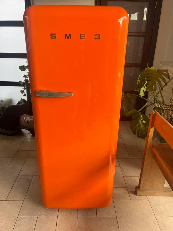 Vintage oranje Smeg- koelkast, Elektronische apparatuur, Koelkasten en IJskasten, Zo goed als nieuw, Ophalen
