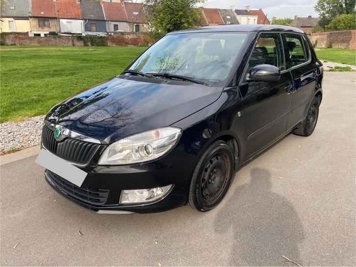 Skoda Fabia 2012 euro5 1.2i prête à immatriculé carnet, Auto's, Skoda, Fabia, Elektrische buitenspiegels, Isofix, Benzine, Euro 5