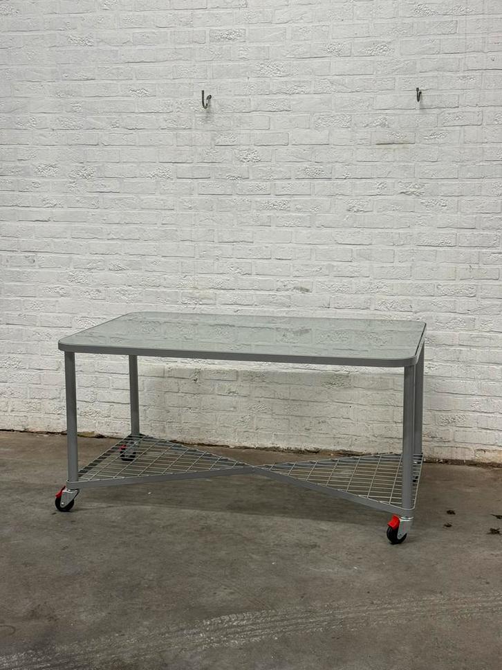 Bureau IKEA x Niels Gammelgaard Édition design sur roulettes, Maison & Meubles, Bureaux, Utilisé, Bureau, Avec roues, Enlèvement