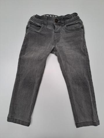 Mt 98 Grijze rechte jeansbroek  beschikbaar voor biedingen