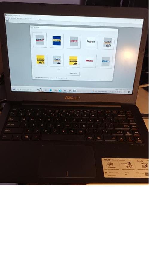 Laptop Case New Holland Electronic Service Tools 8.7.0.0 (CN, Auto diversen, Handleidingen en Instructieboekjes, Ophalen of Verzenden