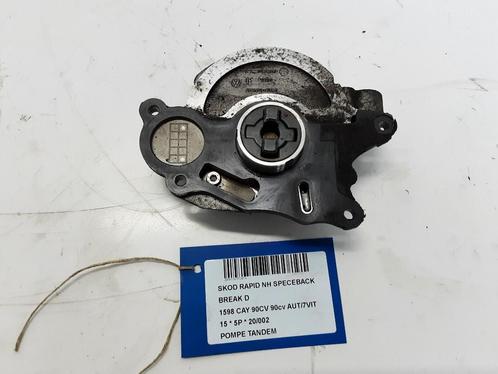 VACUUMPOMP Skoda Rapid (01-2012/12-2019) (03L145207), Auto-onderdelen, Motor en Toebehoren, Skoda, Gebruikt
