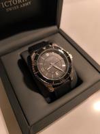 Victorinox horloge, Handtassen en Accessoires, Horloges | Heren, Ophalen, Zo goed als nieuw, Polshorloge, Leer