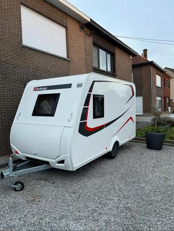 Te huur nieuwe caravan volledig uitgerust 4 personen  beschikbaar voor biedingen