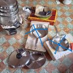 LOT DE MARMITES ET DE POÊLES, Enlèvement ou Envoi