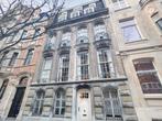 Appartement te huur in Saint-Gilles, 161 kWh/m²/an, 220 m², Appartement