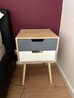 Nachtkastje, Huis en Inrichting, Slaapkamer | Nachtkastjes, Ophalen, Minder dan 45 cm, Nieuw, 55 tot 70 cm