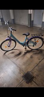 Vélo pour fille de 10 a 15 ans en excellent état, Fietsen en Brommers, Fietsen | Meisjes, Ophalen, Zo goed als nieuw, Handrem