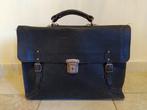 Vintage lederen boekentas uit jaren '60, Handtassen en Accessoires, Tassen | Schooltassen, Gebruikt, Minder dan 30 cm, Zwart, Aktetas of Boekentas