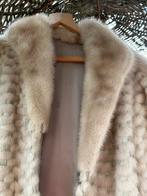 Echte Bizon crème kleirig mantel maat 40-42, Beige, Ophalen of Verzenden, Zo goed als nieuw, ANDERE