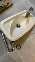 Handwasbakje toilet, Huis en Inrichting, Badkamer | Badkamermeubels, Ophalen, Gebruikt, Wasbak of Wastafel