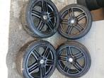 A ventes jantes noire + 8 pneus, Auto-onderdelen, Banden en Velgen, Ophalen, 18 inch, Gebruikt, Banden en Velgen