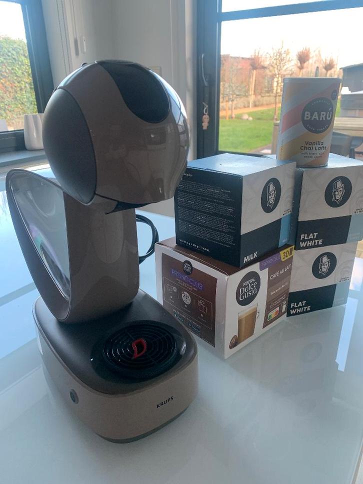Dolce Gusto Infinissima Touch + 4 volle dozen cups, Elektronische apparatuur, Koffiezetapparaten, Koffiepads en cups, Espresso apparaat