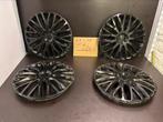 4 universele 16" wieldoppen, Gebruikt