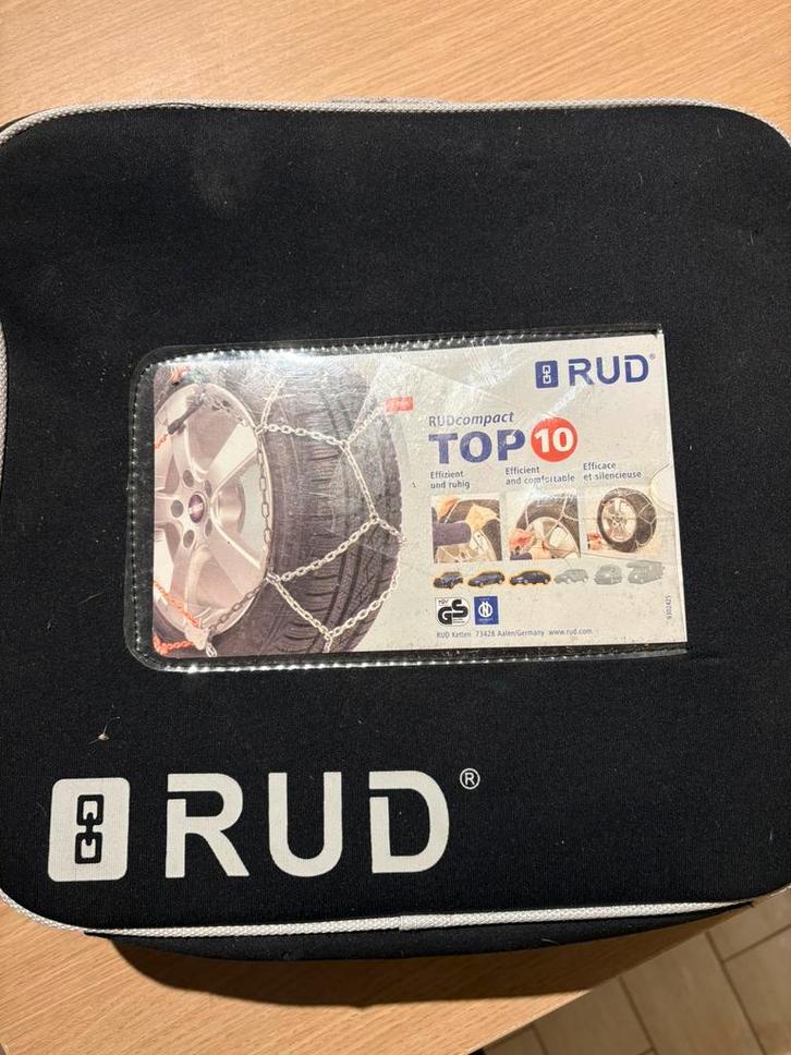 CHAINES A NEIGE (Neuve), Autos : Divers, Chaînes, Neuf, Enlèvement