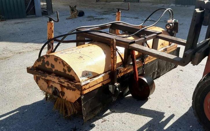 Veegborstel - borstelmachine, Zakelijke goederen, Machines en Bouw | Onderhoud en Reiniging, Ophalen