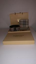 Burberry set van riem en portemonnee, Kleding | Dames, Riemen en Ceinturen, Ophalen, Overige kleuren, 100 cm of meer, Echt leder