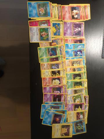 Allerlei oude pokemonkaarten (2016) beschikbaar voor biedingen