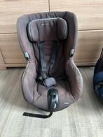 Autostoel bruin Bebeconfrot Axiss 180 graden draaibaar, Kinderen en Baby's, Autostoeltjes, Ophalen, Gebruikt, Autogordel