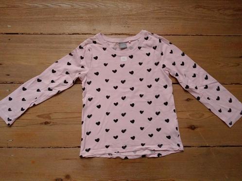 Roze longsleeve met zwarte hartjes, Next, maat 116, Kinderen en Baby's, Kinderkleding | Maat 116, Gebruikt, Meisje, Shirt of Longsleeve