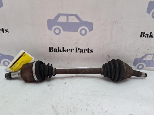 Aandrijfas links-voor van een Ford Fiesta, Auto-onderdelen, Remmen en Aandrijving, Ford, Gebruikt, 3 maanden garantie