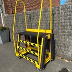 Roltrap werkplatform 100cm werk hoogte, Doe-het-zelf en Bouw, Ladders en Trappen, Ophalen of Verzenden, Trap