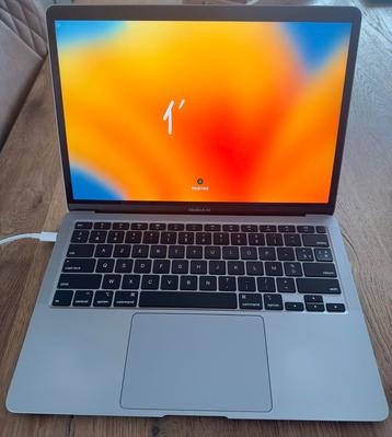 Apple MacBook Air 13” – 1.1GHz / 8GB / 256GB SSD / AZERTY beschikbaar voor biedingen