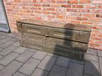 3 grote legerkisten van 1942, Ophalen
