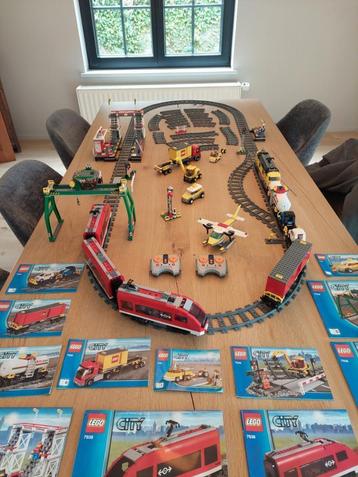 Lego TREIN + STATION beschikbaar voor biedingen