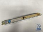 NOS stoelgeleider links of rechts Mercedes-Benz W116 W123, Autos : Pièces & Accessoires, Neuf, -, -, Enlèvement ou Envoi