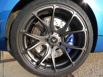 BMW M2 F87 Vorsteiner V-FF103 19" velgen met banden, 245 mm, Véhicule de tourisme, Pneus été, Utilisé