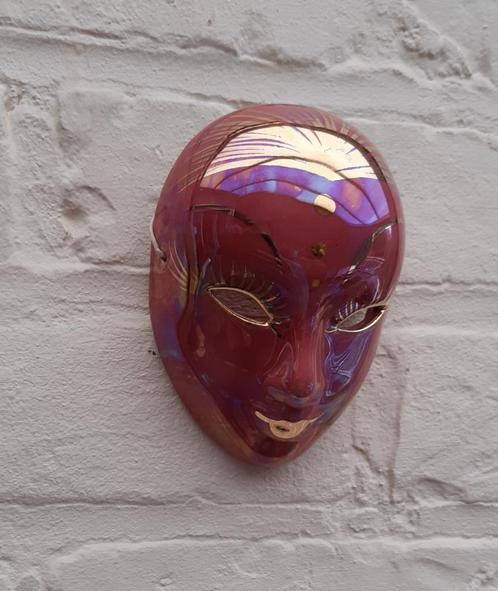 klein porseleinen masker 9,5 cm, Antiquités & Art, Art | Art non-occidental, Enlèvement ou Envoi