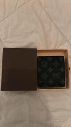 LV Wallet, Ophalen, Nieuw