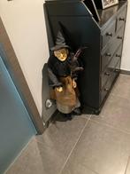 heks, Ophalen, Zo goed als nieuw, Versiering