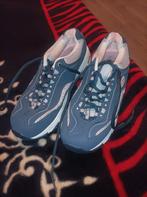 Skechers wide fit (chaussures de sport), Sport en Fitness, Loopsport en Atletiek, Ophalen, Zo goed als nieuw
