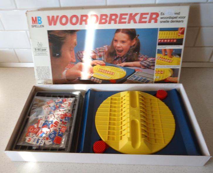 Vintage "Woordbreker" van MB  in goede staat., Hobby & Loisirs créatifs, Jeux de société | Autre, Utilisé, 1 ou 2 joueurs, Trois ou quatre joueurs