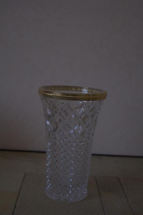 Elegante kristallen vaas met goudkleurige rand, Antiek en Kunst, Antiek | Vazen, Ophalen of Verzenden
