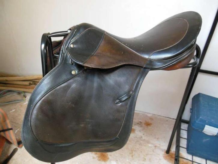 verschillende zadels, Dieren en Toebehoren, Paarden en Pony's | Zadels, Gebruikt, Overige soorten, Ophalen of Verzenden