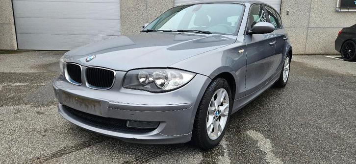 Bmw 118d, Autos, BMW, Entreprise, Achat, Série 1, Diesel, Euro 5, Berline, 5 portes, Boîte manuelle, Argent ou Gris, Enlèvement