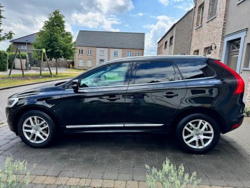 Volvo XC60 D4 Summum 190pk SUV Automaat 2.0 van 03/2017, Auto's, Volvo, Particulier, XC60, ABS, Achteruitrijcamera, Airbags, Airconditioning