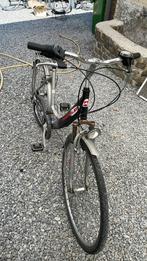 Goed rijdende dames fiets, Ophalen, Gebruikt