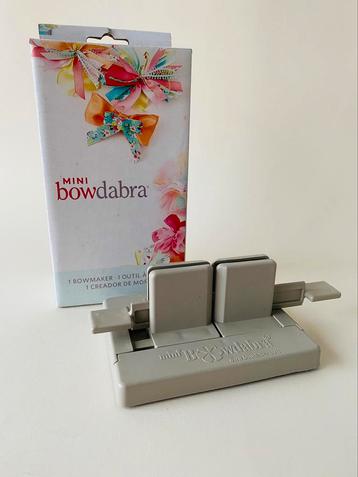 Bowdabra mini strikjesmaker voor cadeautjes/inpakken beschikbaar voor biedingen