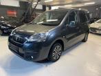 PEUGEOT PARTNER *UTILITAIRE 3 PL*TVA RECUP 12 MOIS DE GARANT, Voorwielaandrijving, 4 deurs, Stof, 4 cilinders