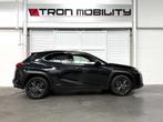 Lexus UX 250H UX 250hybrid CAMERA*ALCANTARA*CARPLAY*LED*ACC*, Auto's, Lexus, Gebruikt, 4 cilinders, Alcantara, Zwart